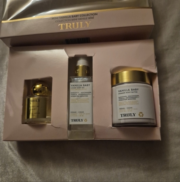 TRULY Vanilla Babies Mini Set - Gold and White - Picture 2 of 5